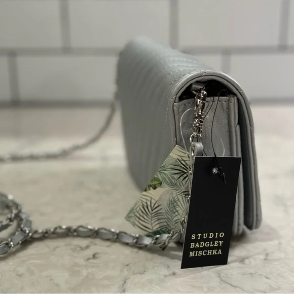 Badgley Mischka Silver Crossbody Bag with Round Plate - Picture 5 of 9